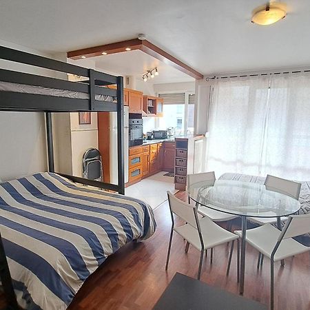 Studio Cosy 33 M² Limite Lyon. Parking Privatif. Брон Экстерьер фото